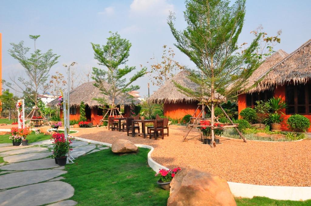 The Charm Boutique Resort Khon Kaen Exterior foto